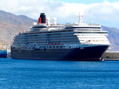 QUEEN VICTORIA (2007) @ Santa Cruz, Tenerife