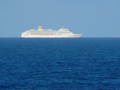 ORIANA (1995) @ Santa Cruz, Tenerife (Leaving)