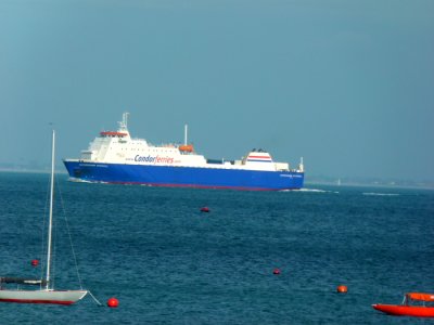 COMMODORE GOODWILL - @ Seaview, Isle of Wight (Passing)