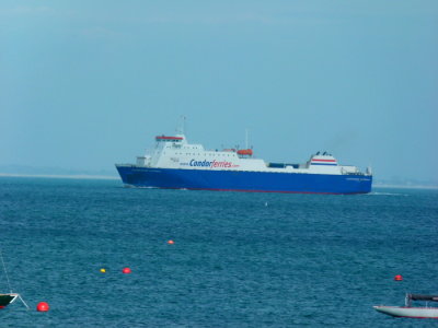 COMMODORE GOODWILL - @ Seaview, Isle of Wight (Passing)
