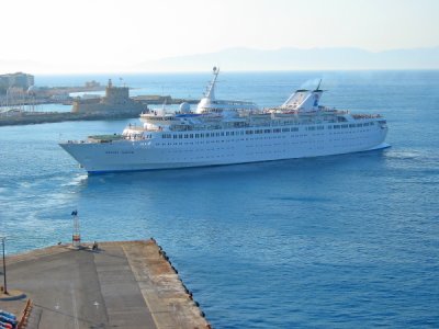 ORIENT QUEEN (1986) leaving Rhodes Town, Rhodes, Greece