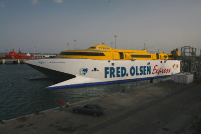 BENCOMO EXPRESS - @ Santa Cruz, Tenerife