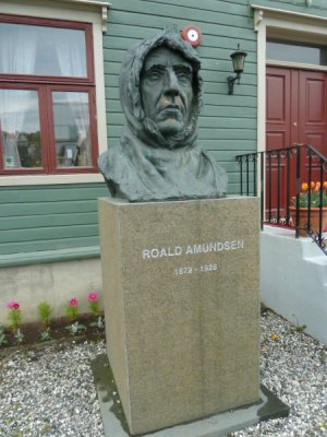 Tromso - View Roald Amundsen Bust