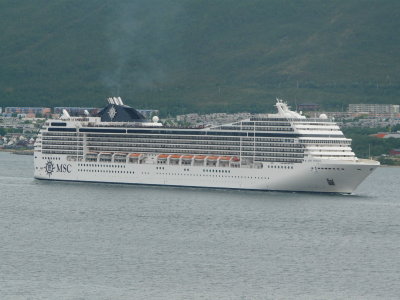 MSC POESIA (2008) arriving @ Tromso, Norway