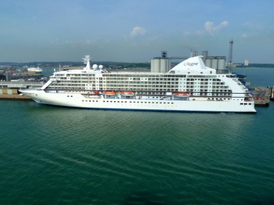 SEVEN SEAS VOYAGER (2003) @ Southampton