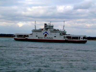 RED FALCON @ Southampton Water