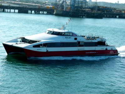 RED JET 4 @ Southampton Water, UK