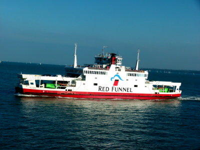 RED OSPREY @ East Cowes, Isle of Wight, UK (Leaving)