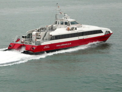 RED JET 3 @ Southampton Water, UK