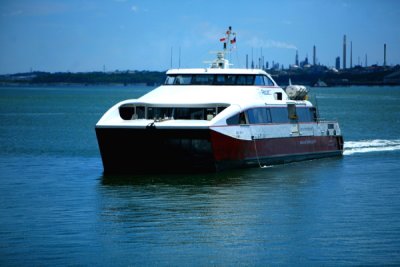 RED JET 4 @ Southampton,UK (Arriving)