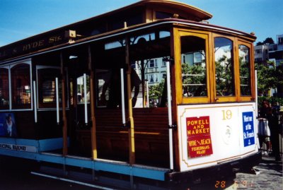 Powell & Hyde Cable Car #19