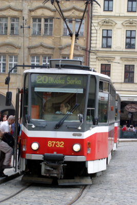 8732 + Tatra T6A5