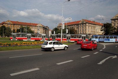 8748 + 8747 Tatra T6A5 & T3SU 7072+7073