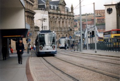006 (2005) Siemens-Duewag Supertram In City Centre
