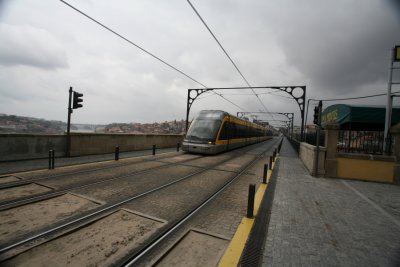 Metro de Porto 029  on Ponte Dom Luis Bridge