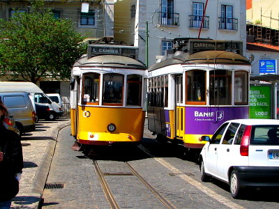 Carris 571 & 542 Remodelados