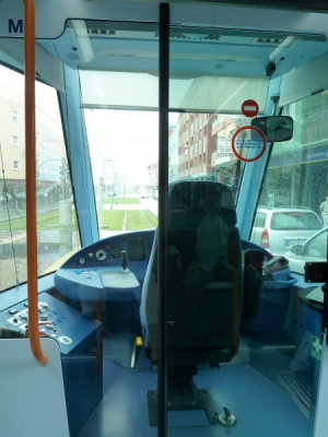 102 (2010) Tranvia - Alstom Citadis 302 Inside