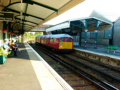 Train 9 @ Ryde St Johns