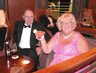 Arcadia Brian & Helen Shipman enjoying a cocktail onboard