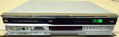 DVD VCR.JPG