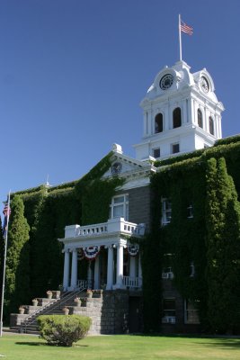 Crook County Courthouse