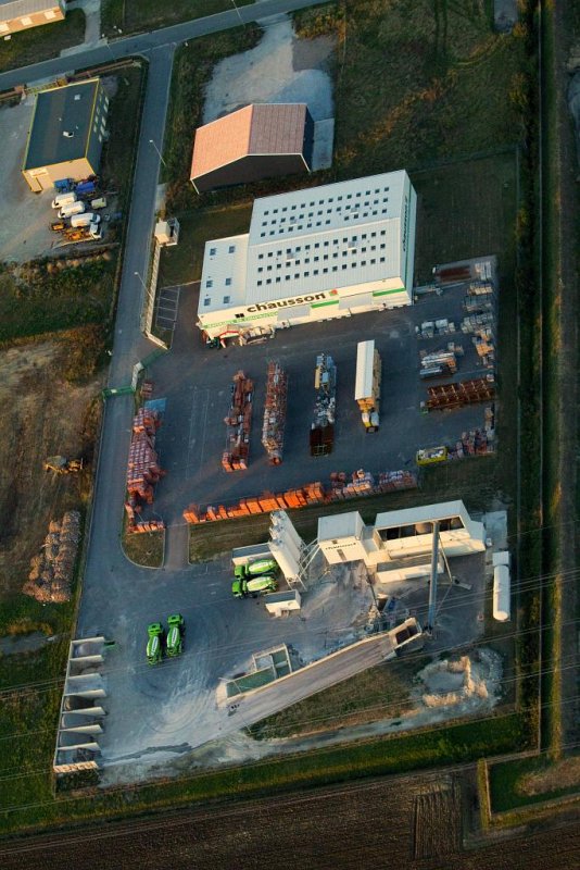 Centrale à béton et agence Chausson Matériaux de Verfeil