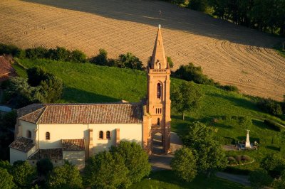 Vers Montjoire