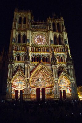 Amiens by night