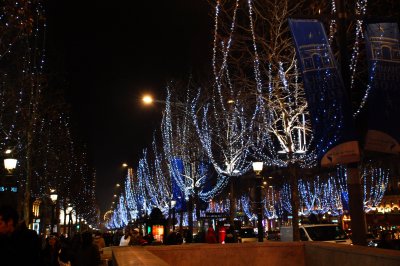 champs elysees at night.