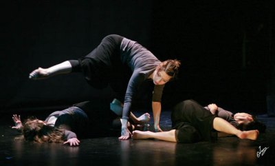 2011 Contingent Encounters: Collaboration/Choreographers/Dancers: Jessalyn Britton, Caileen Bennett, Natalka Lewis