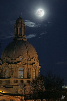 IMG_8679 Full Moon over Alberta Legislature, May 4