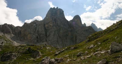 Panoramica_Coldai.jpg