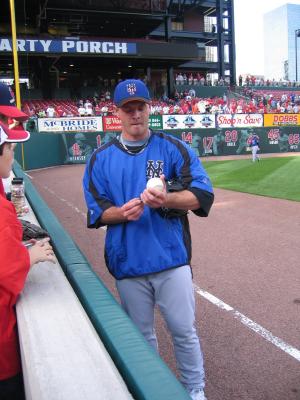 g4/14/59814/3/61359339.Game27Wagnerautographs.jpg