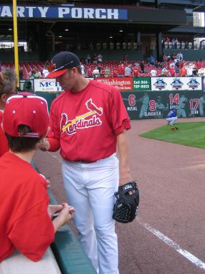 g4/14/59814/3/61359341.Game29Looperautographs.jpg