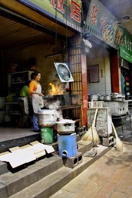 Stir fry. Fenghuang.