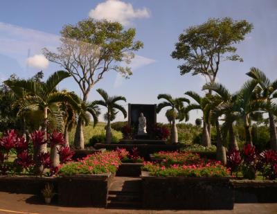 Hawaii 5-16-2006-1330.jpg