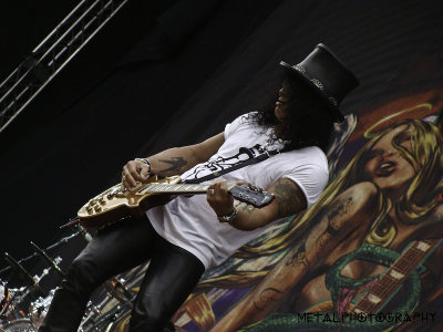 Slash feat. Myles Kennedy & the Conspirators