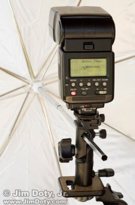 100515_Flash_adapter_umbrella_5d_3016_w62.jpg