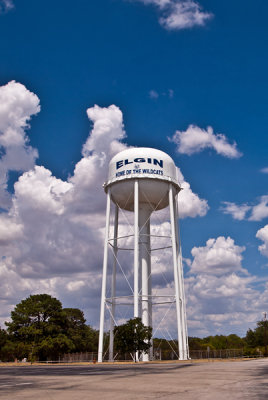 As is the custom in most Texas towns, the name of the local school nickname is painted on the water tower.