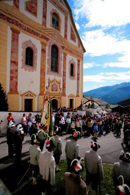 Obertilliach: the traditional religious procession of 15th Aug (each year)