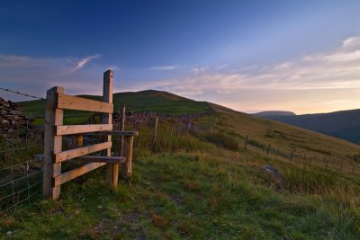 Last of the sun's rays on Fan Nedd