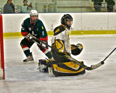 PA at Souhegan hockey 2.21.11  103.jpg