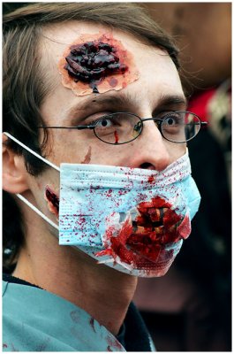 TOzombieWALK2011f.jpg