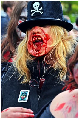 TOzombieWALK2011s.jpg