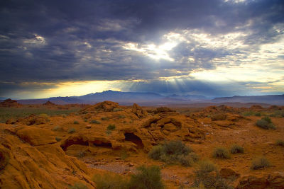 Amanacer-Valley-of-fire.jpg
