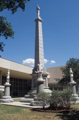 Memorial to the Confederacy in Downtown Dallas