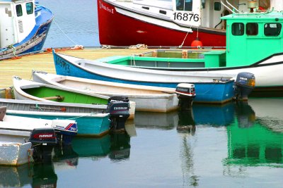 085  FISHING BOATS