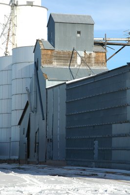 Holyoke, CO old grain elevator.