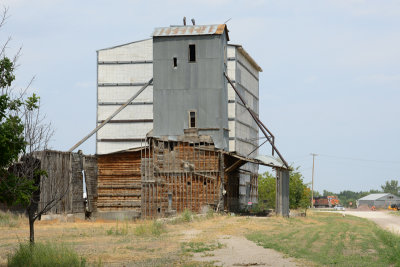 Crawford, NE old grain elevator.