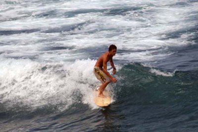 Surfer 02.jpg